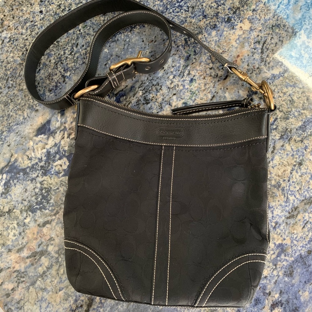 NWOT Coach crossbody / shoulder bag